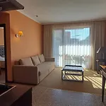 Royal Private Apartment *