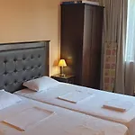Royal Private Σάνι Μπιτς