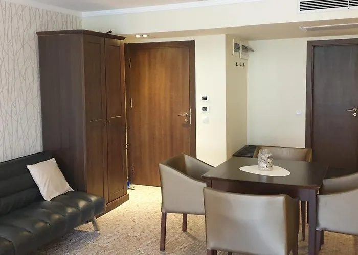 Royal Private Apartment Slantschew brjag