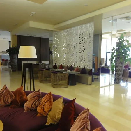 Royal Private Σάνι Μπιτς