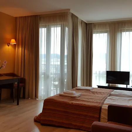 Royal Private * Σάνι Μπιτς